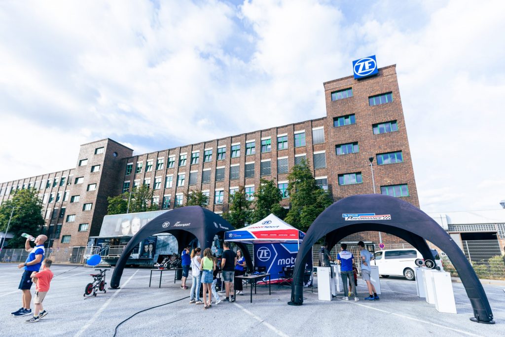ZF (Fotograf Laurenz Weipert)